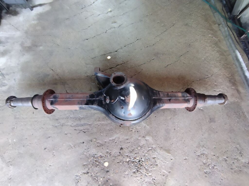 корпус среднего моста RD20-145 б/у